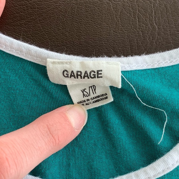 Teal Flowy Crop Top - Picture 3 of 3